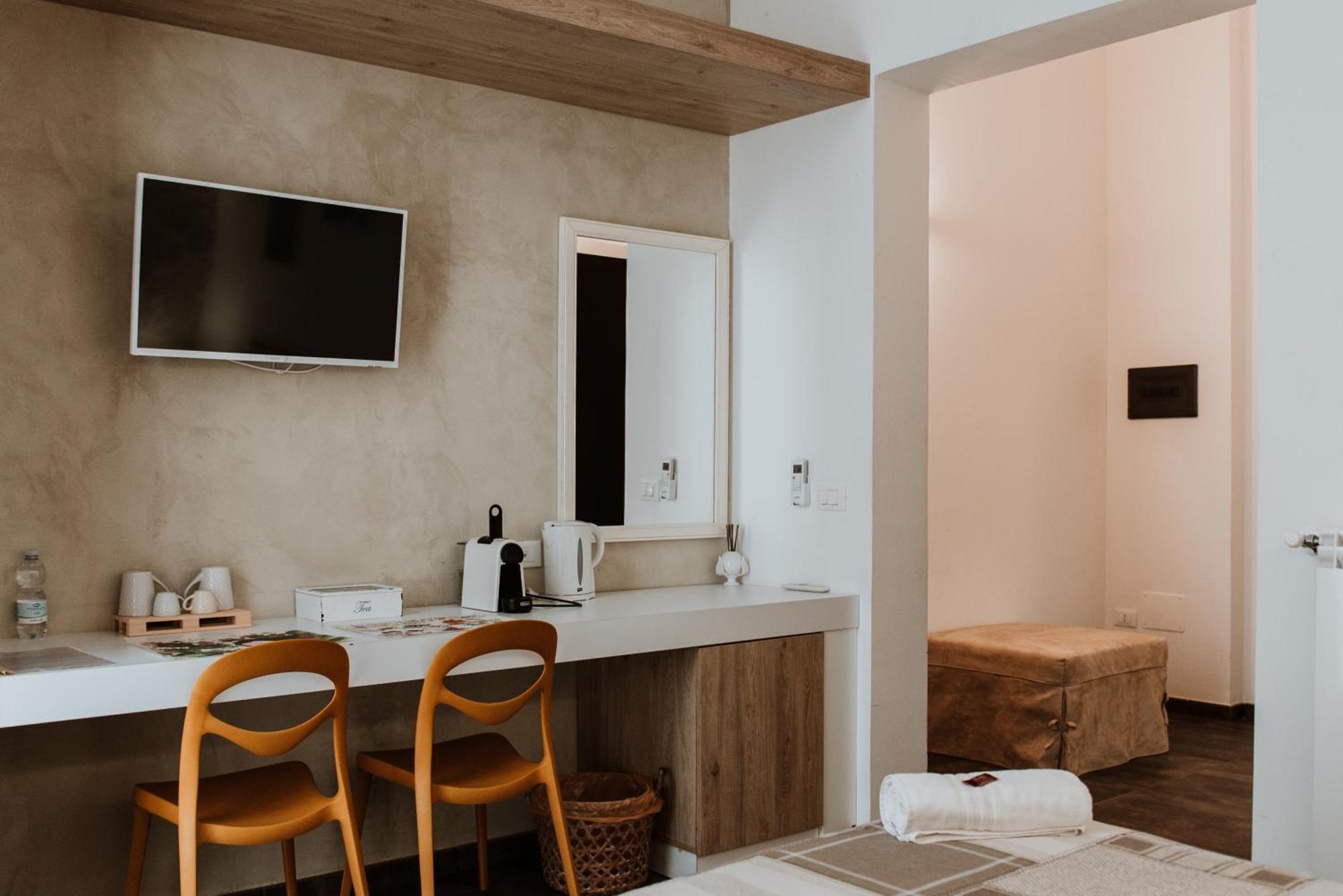 Terrae Hydrunti Bed & Breakfast Lecce Exterior photo